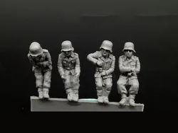 1/72 Resin Die-Cast Character Model GKSitting Soldier Can Match 82 Bucket Car 4 People Free Shipping