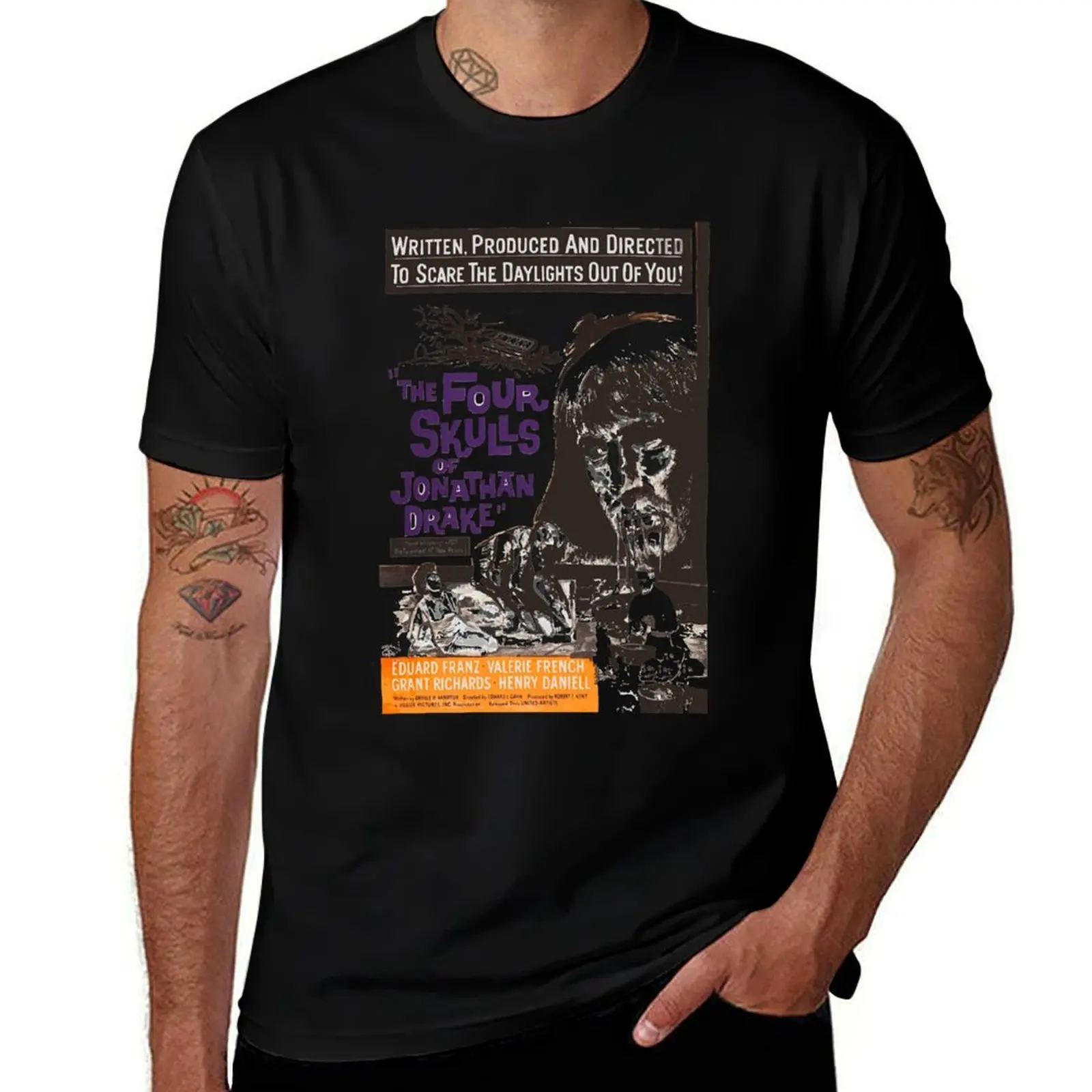 The Four Skulls of Jonathan Drake T-Shirt Lightweight Gym Training T-Shirt