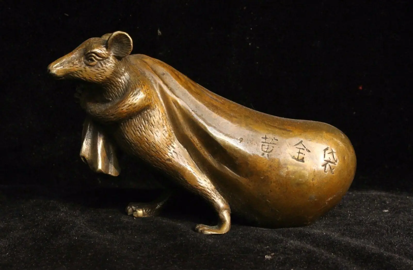 Chinese Fengshui Bronze COPPER Money bags Wealth lucky Zodiac Year Mouse Statue