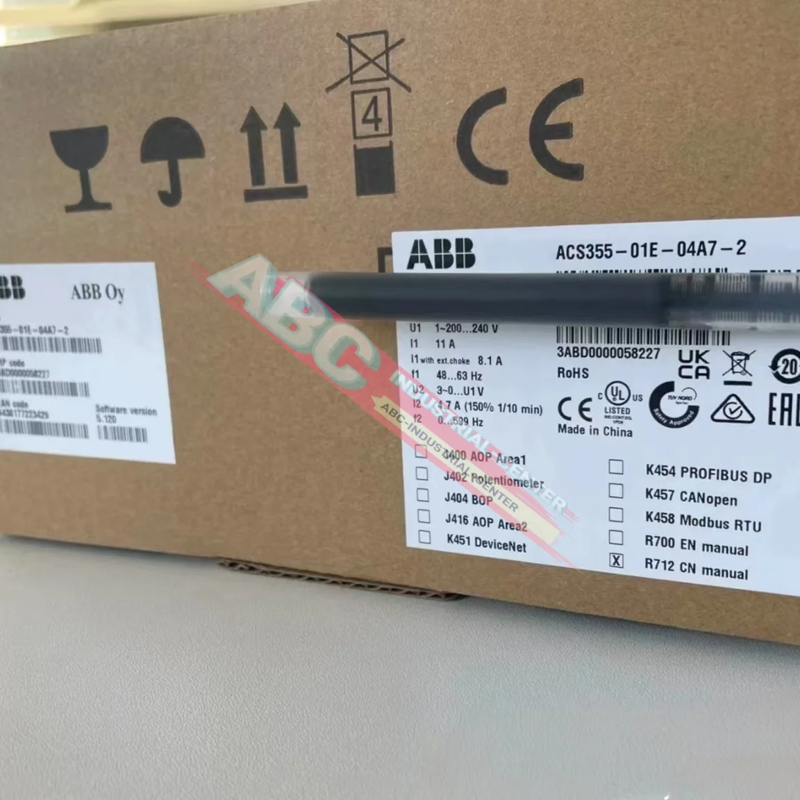 新品 ACS355-01E-04A7-2 ACS355-01E-06A7-2 周波数コンバータ