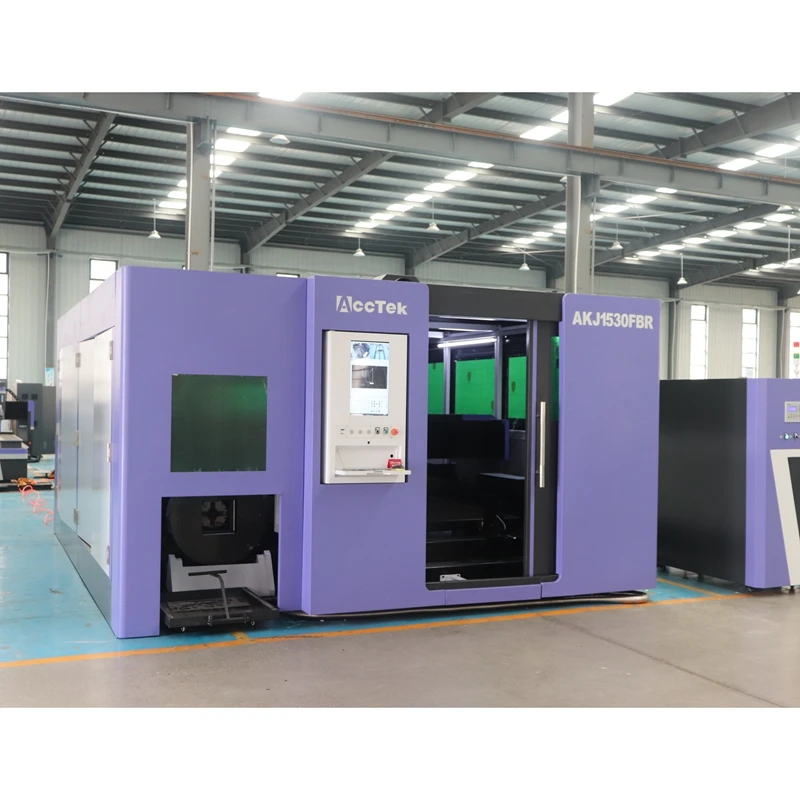 Fiber Laser Cutting Machine 1530 with Full Cover and Rotary High power anti-pollution for Metal Sheet and Pipe