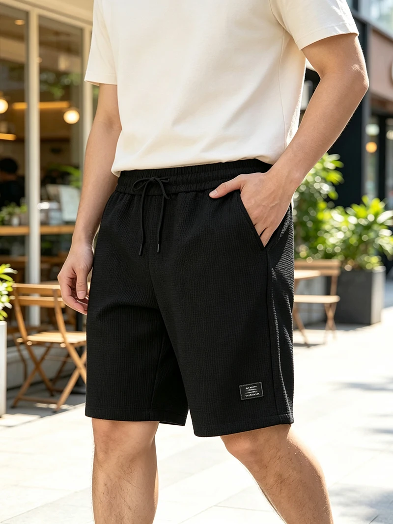 Herren Waffelstrick-Bermudashorts mit elastischem Kordelzug, lockerer Passform, Etikettendekor, für Outdoor, Reisen, Alltag, lässige knielange Shorts – Detail 5
