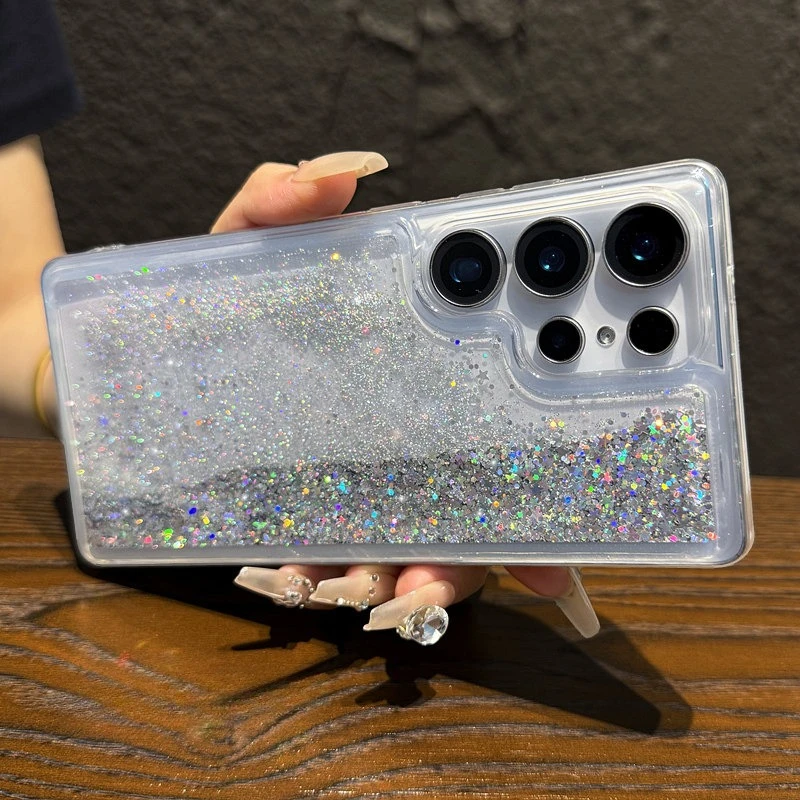 Custodia Dinamica con Stelle C - Silicone Liquid Case recensione e prezzo