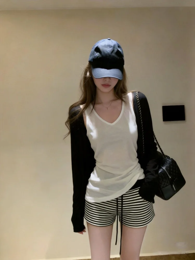 

Black Lightweight Sun Protection Cardigan White Vest Women's Summer Casual Set Stripe Wrap around Shorts Three Piece Set