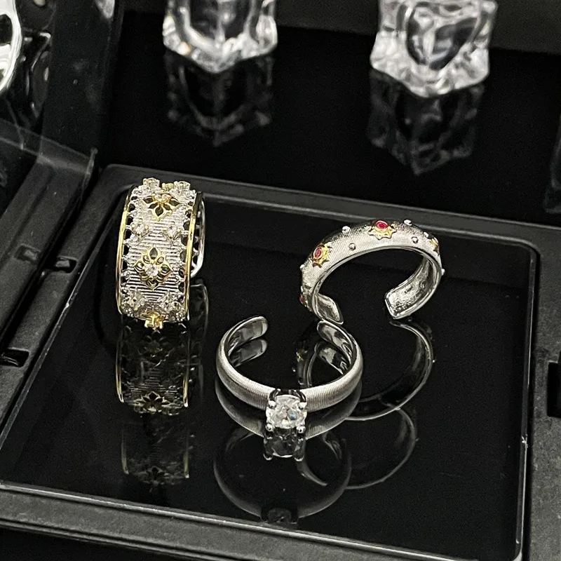 New Retro Wire Hollowed out Sapphire Copper Opening Rings for Women Luxurious Superior High-quality Jewelry Birthday Party Gift