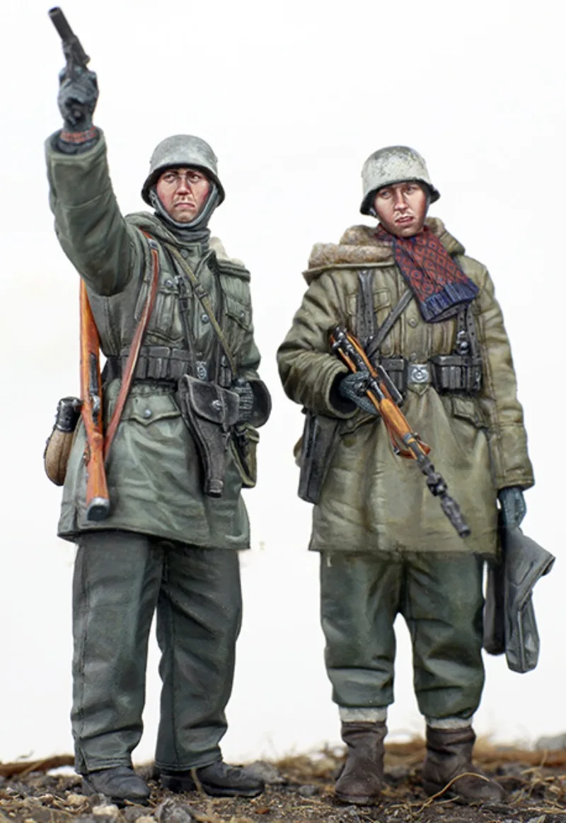

1:35 model kit resin kit 35778 Grenadiers at Kharkov Set (2 figures)