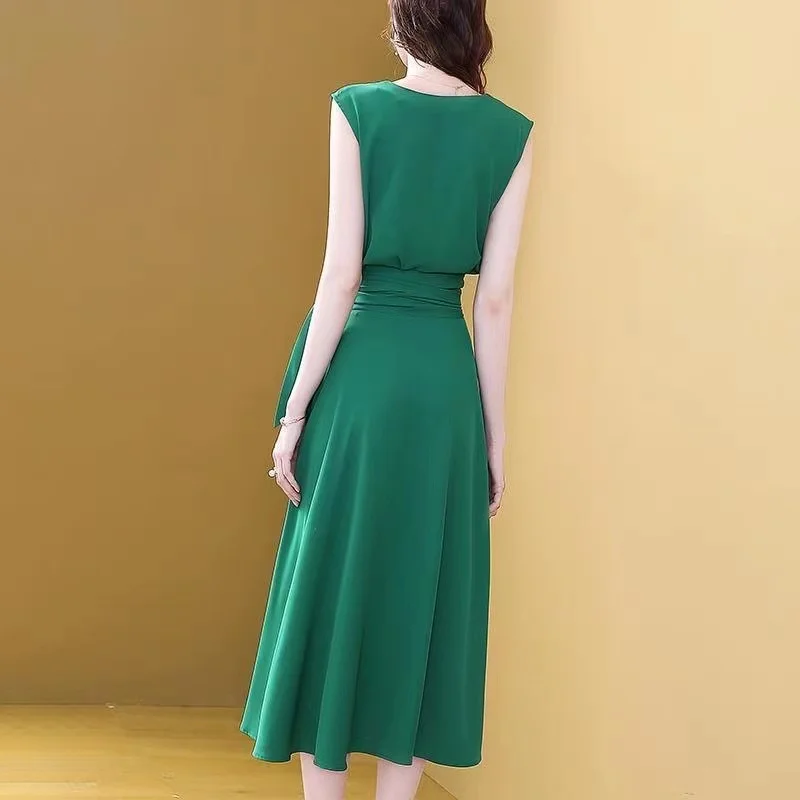 Woman Clothes Green Imitation Silk Dress Summer New French V-neck Sleeveless Bandage Waist Elegant Dress Goddess Fan Maxi Dress