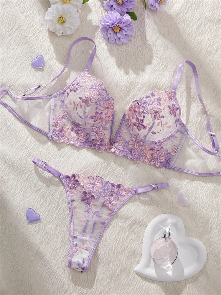 النساء الملابس الداخلية الترا مثير رومانسية الأرجواني مجموعة الملابس الداخلية العميق الخامس رفع البرازيلي شبكة الملابس الداخلية ثنائي اللون التطريز يتوهم الملابس الداخلية