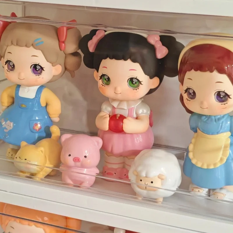 

Stock Cute Furry Spring Tour New Blind Box Anime Doll Surprise Bag Mystery Box Family Desk Decoration Toy Gift