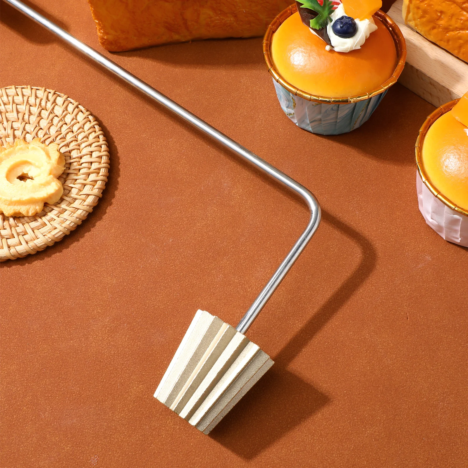 

Creative Malaysia Baking Mould Egg Tart Mold Golden Color Nonstick Easy Demold Baking Tool Nyonya Cuisine Pastry