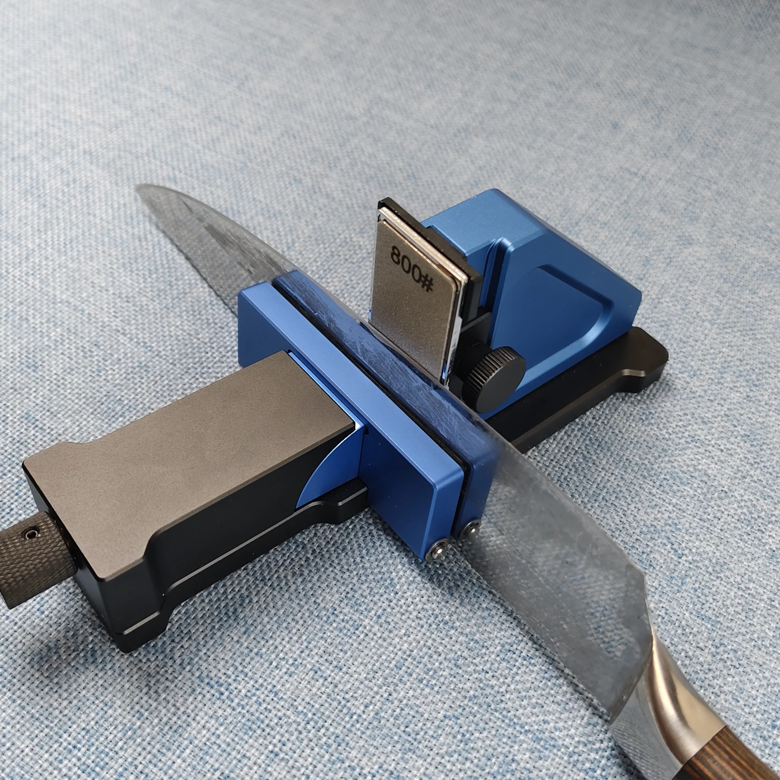 

Professional Kitchen Knife Sharpener with Diamond Stones New Design Fixed Angle Apex Knife Sharpening System for Kitchen Tools