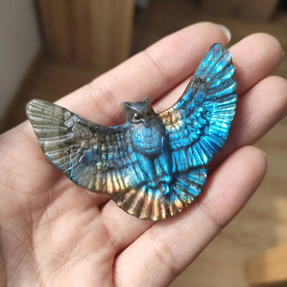 Natural Labradorite Hand Carved Spread Wings Owl Figurine Halloween Party Decor Home Desktop Decorative Ornament Holiday Gift
