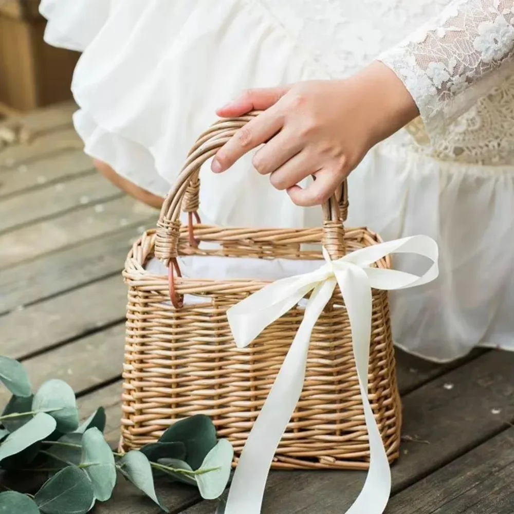 Trendy Concise Wicker Flower Basket Rattan Woven Handmade Woven Handbag Fabric Rattan Picnic Basket