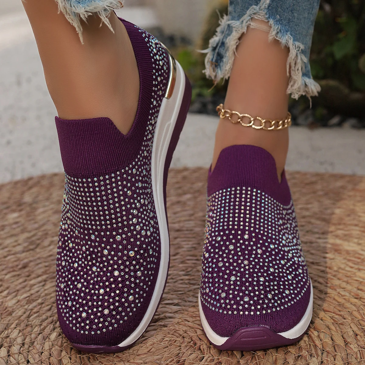 Women Sneakers New Fashion Lightweight Designer Loafers Casual Flats Shoes Outdoor Breathable Sneakers Women Shoes for Women