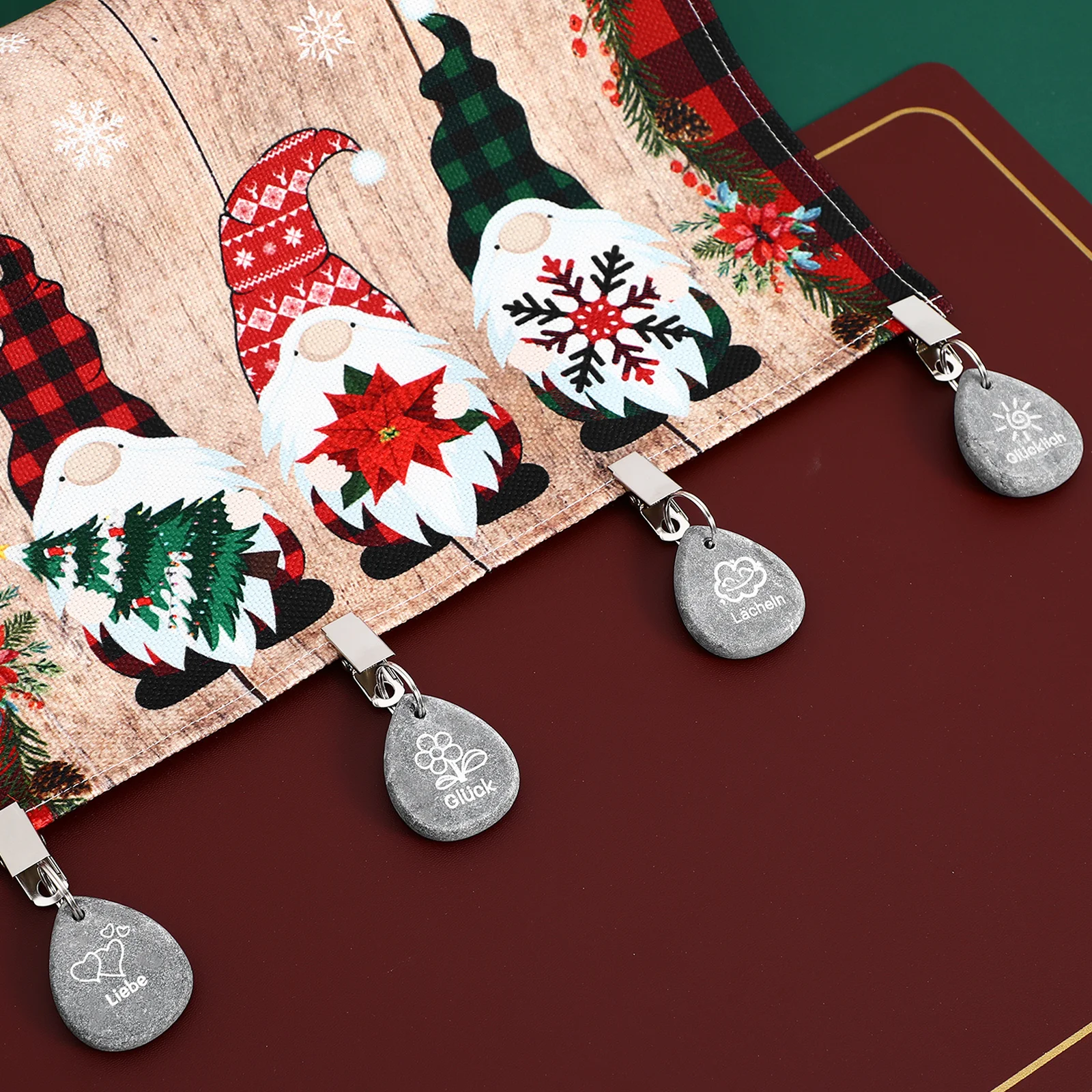 

8 Pcs Letter Carving Pendant Marble Tablecloth Clips Weights Outdoor Patio Decor Picnic Garden Party Table Covers Weights