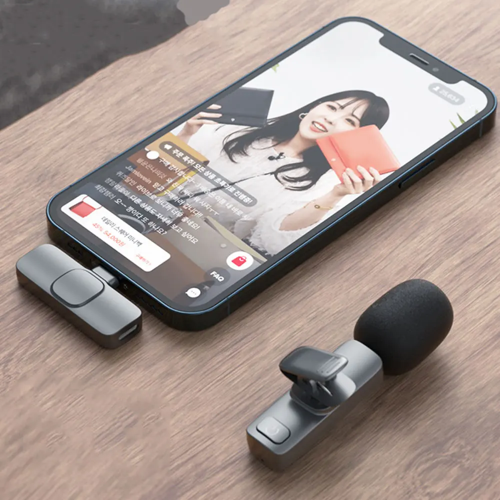 2 في 1 ميكروفون لاسلكي Lavalier محمول لتسجيل الصوت والفيديو ميكروفون صغير لنظام Ios وأندرويد البث المباشر للألعاب ميكروفون