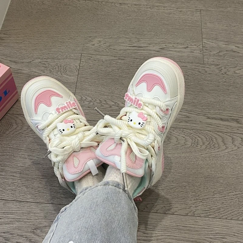 Sanrio Big Toe Bread Shoes Hello Kitty Women Summer Thick Sole Pink Sports Casual White Shoes Soft Shock-absorbing Sneakers