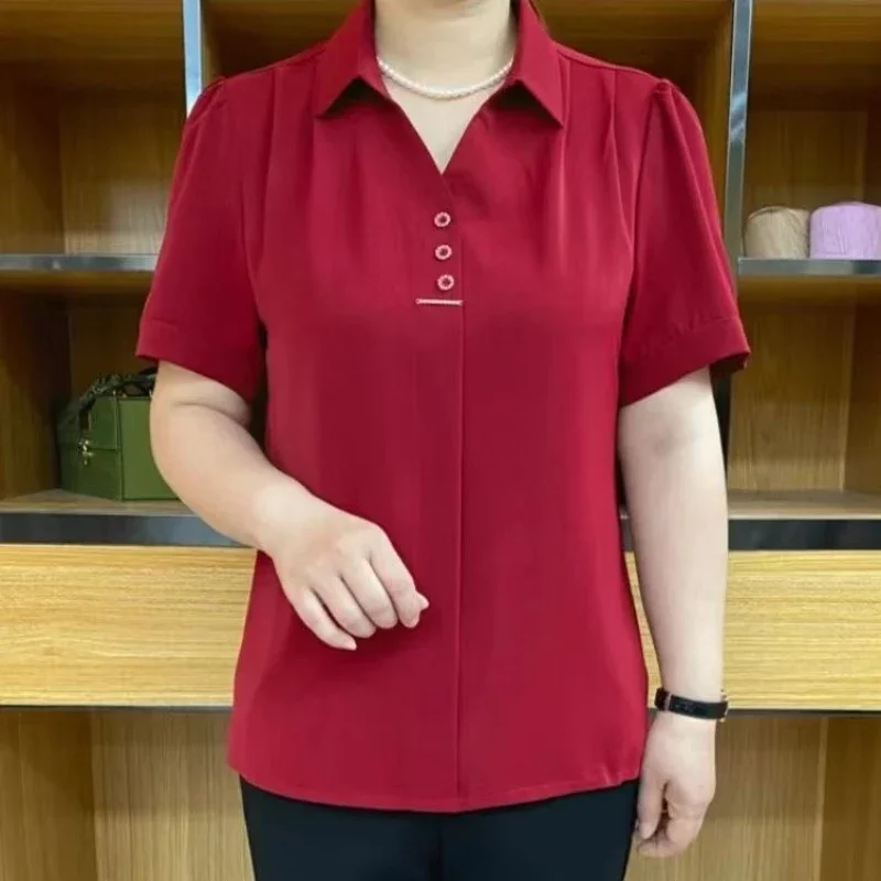 Chemise d'été haut de gamme pour mère d'âge moyen, nouvelle chemise à manches courtes, couleur unie, à la mode, 40 à 50 ans, haut tendance