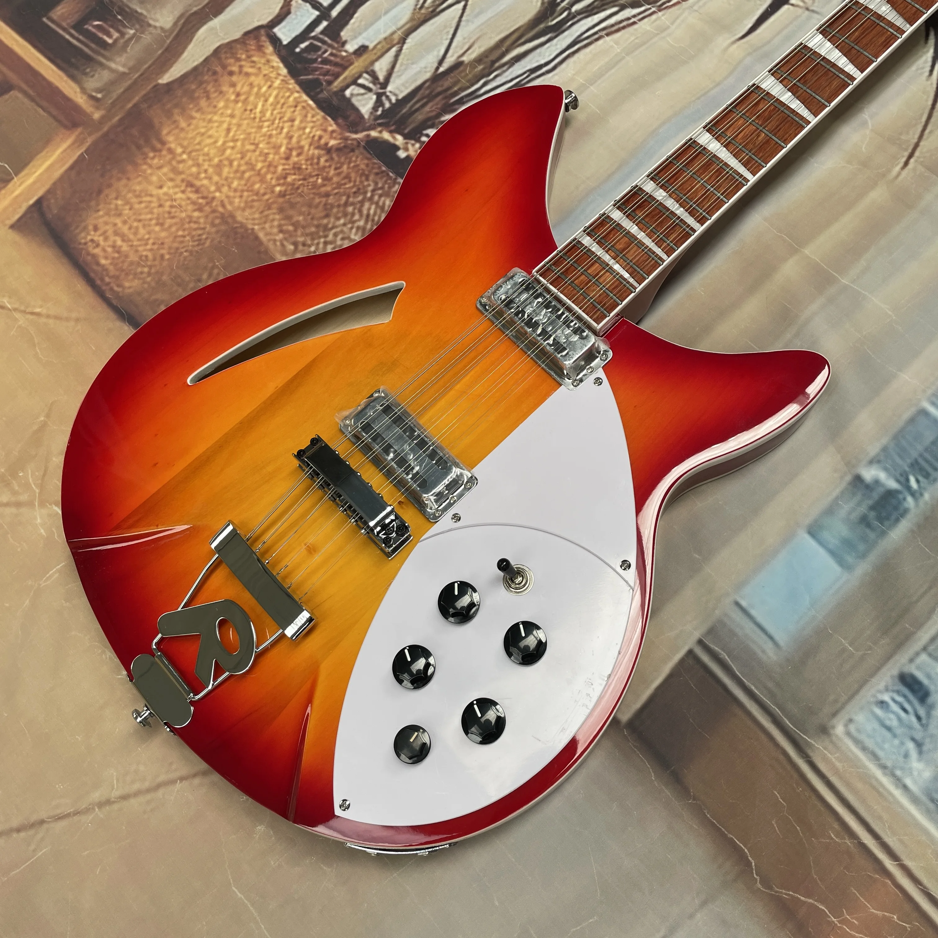 12-string electric guitar with front and back binding semi-hollow body, R-type vibrato guitars, vintage-style advanced guitarra