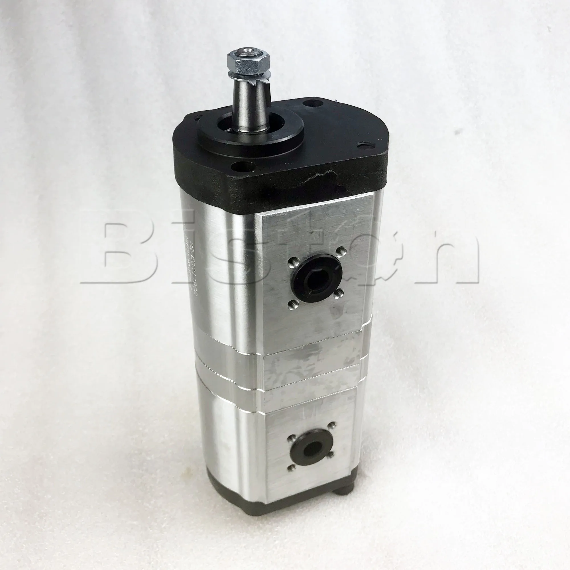 High quality B210166 gear pumphydraulic pump Bsouble gear pump  engine