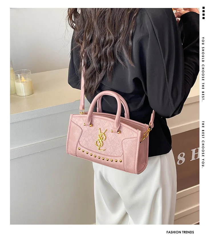 

"Trendy 2025 Studded Shoulder Bag, Women's Crystal Accent Crossbody,Mini Messenger Purse"