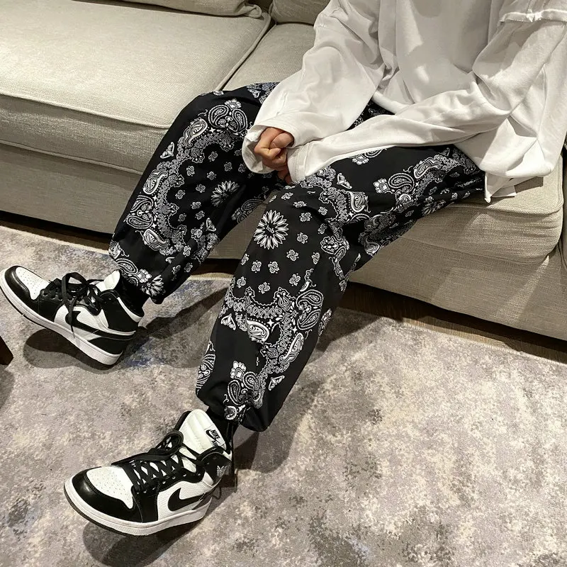 Oversized Pants Men Paisley Trousers Fashion Hip Hop Jogging Pants Male Loose Casual Sweatpants New Streetwear Black Red