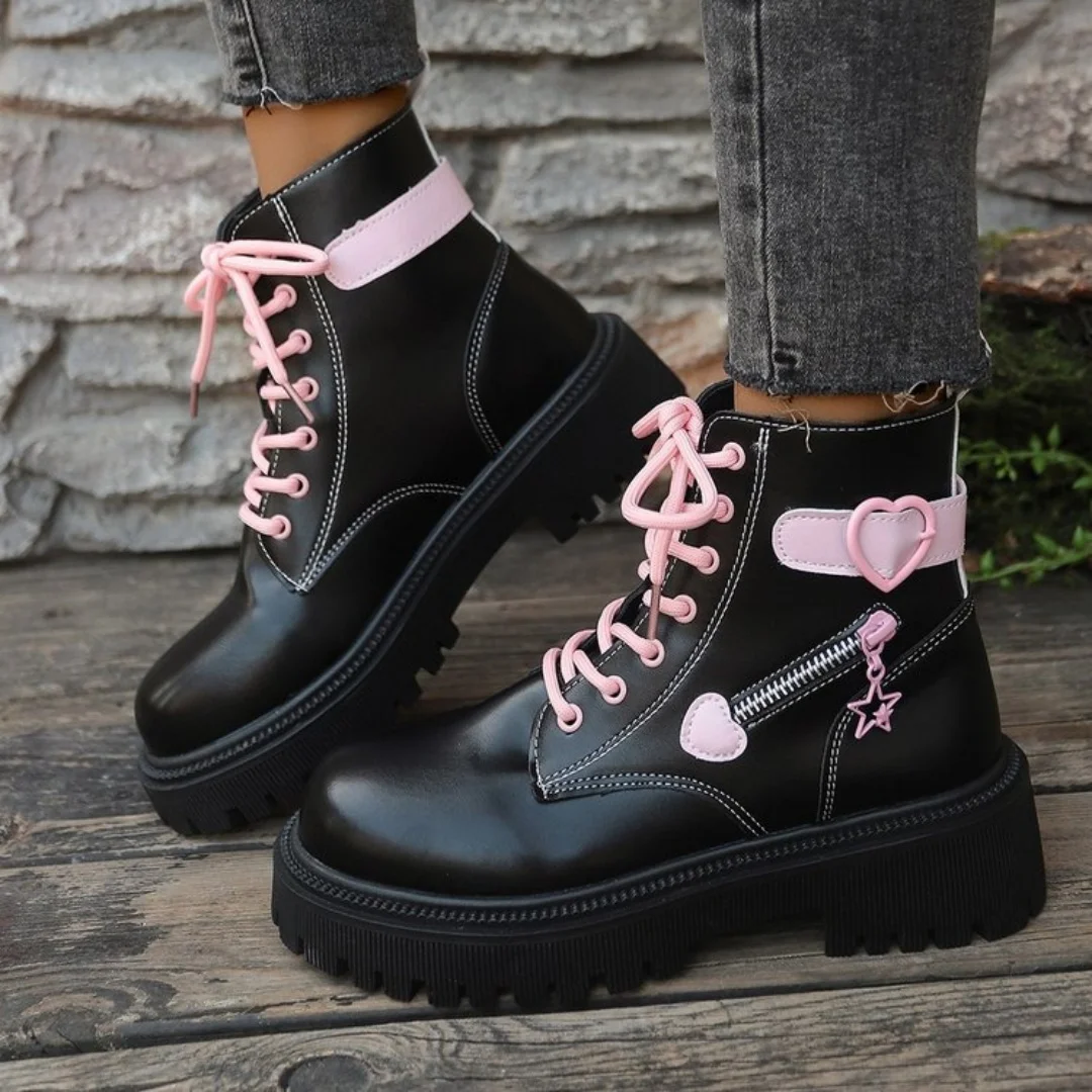 

Women's love, retro thick-soled British style, versatile and comfortable new large-sized women's boots for autumn and winter