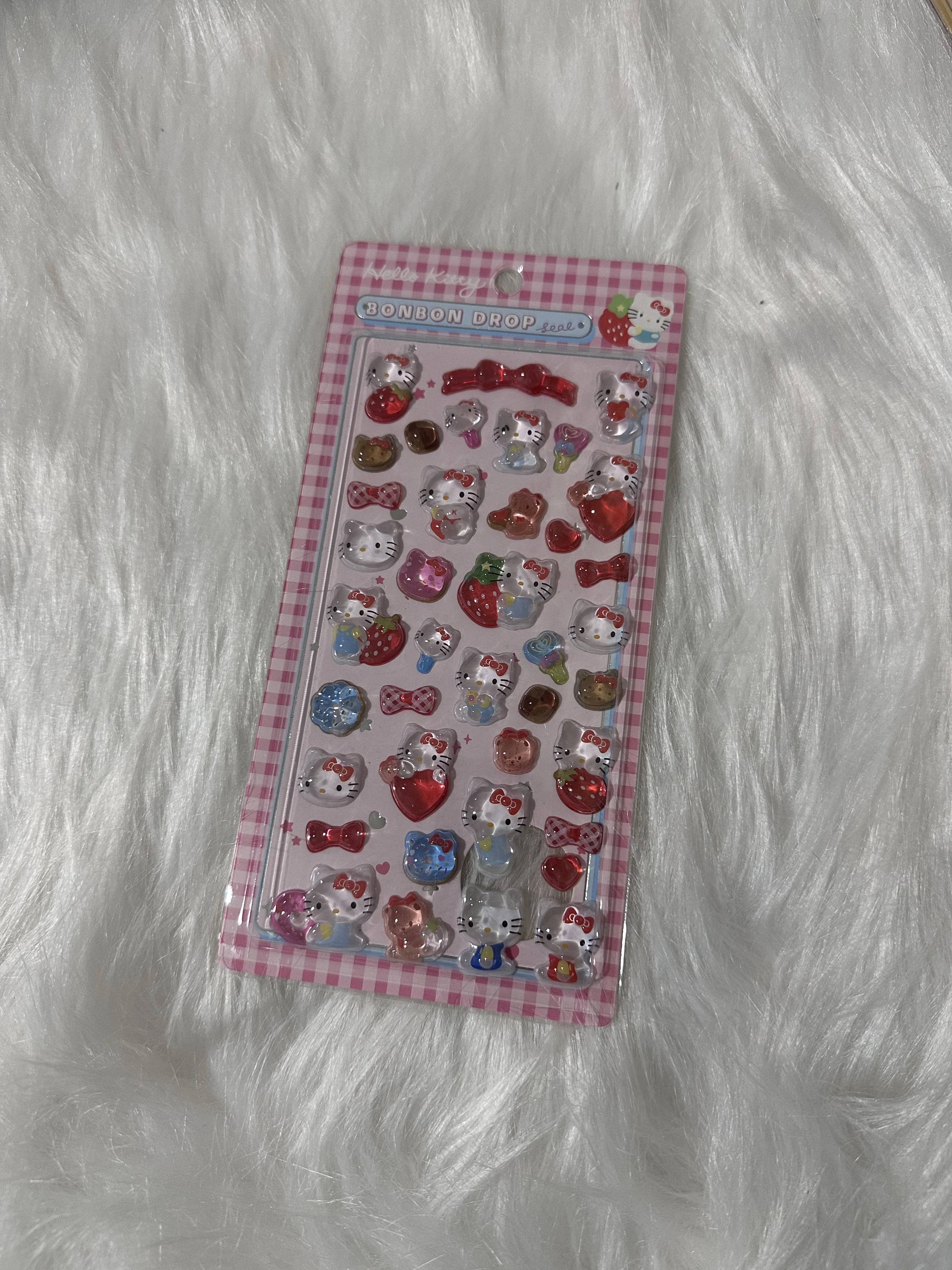 ملصقات كريستالية ثلاثية الأبعاد من سانريو، مناسبة لصنع ملصقات DIY على أغطية هواتف كيتي يوجيجو، متينة.