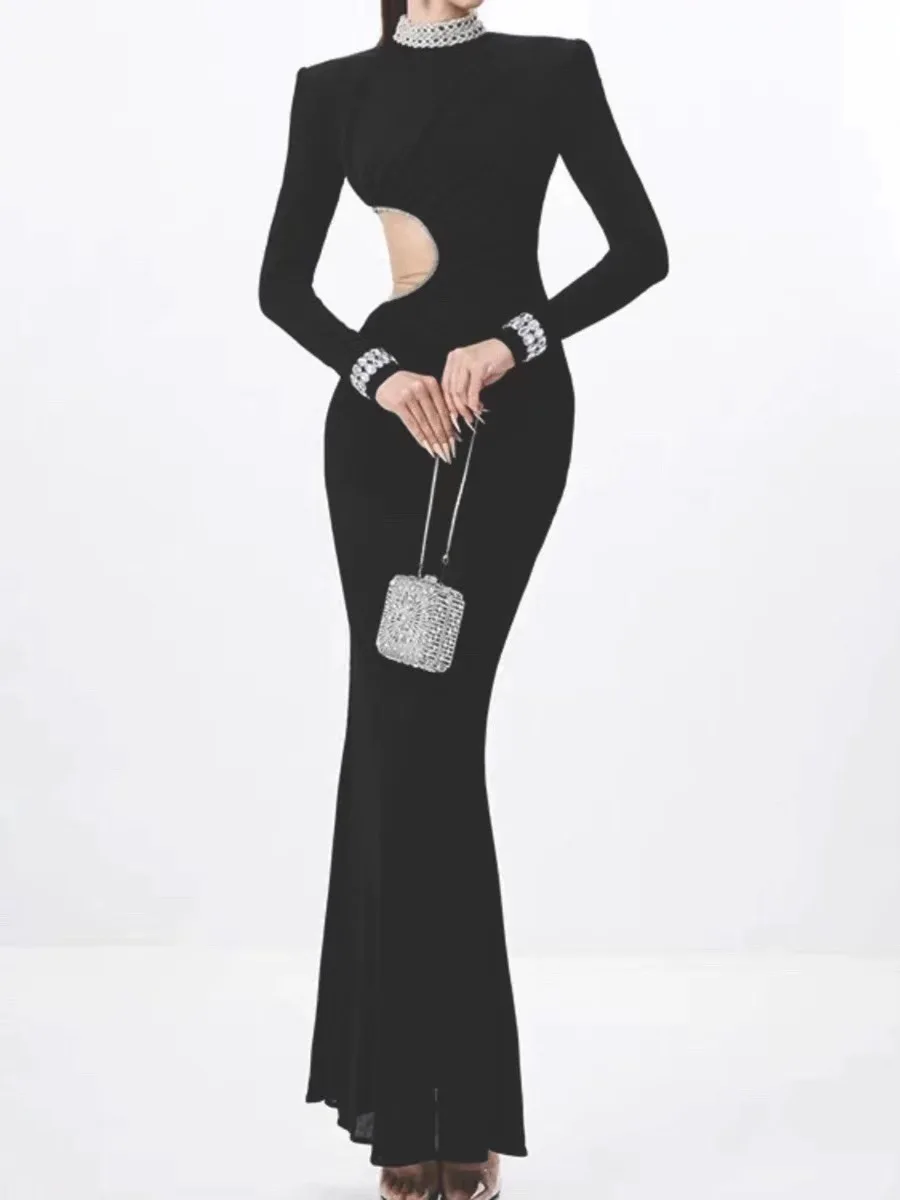 Diamond stand-up collar long-sleeved fitted velvet evening dress with slim and luxurious design, reminiscent of Hepburn style.