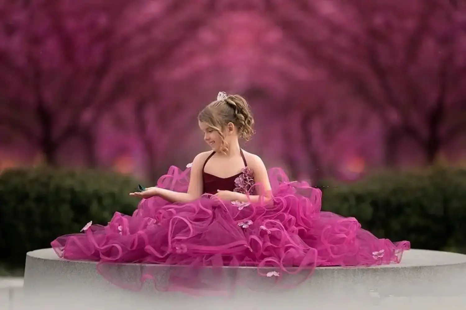 

Customized Purple Flower Girl Dresses for Wedding Tiered 3D Flower Luxury Princess First Communion Pageant Birthday Party Gown