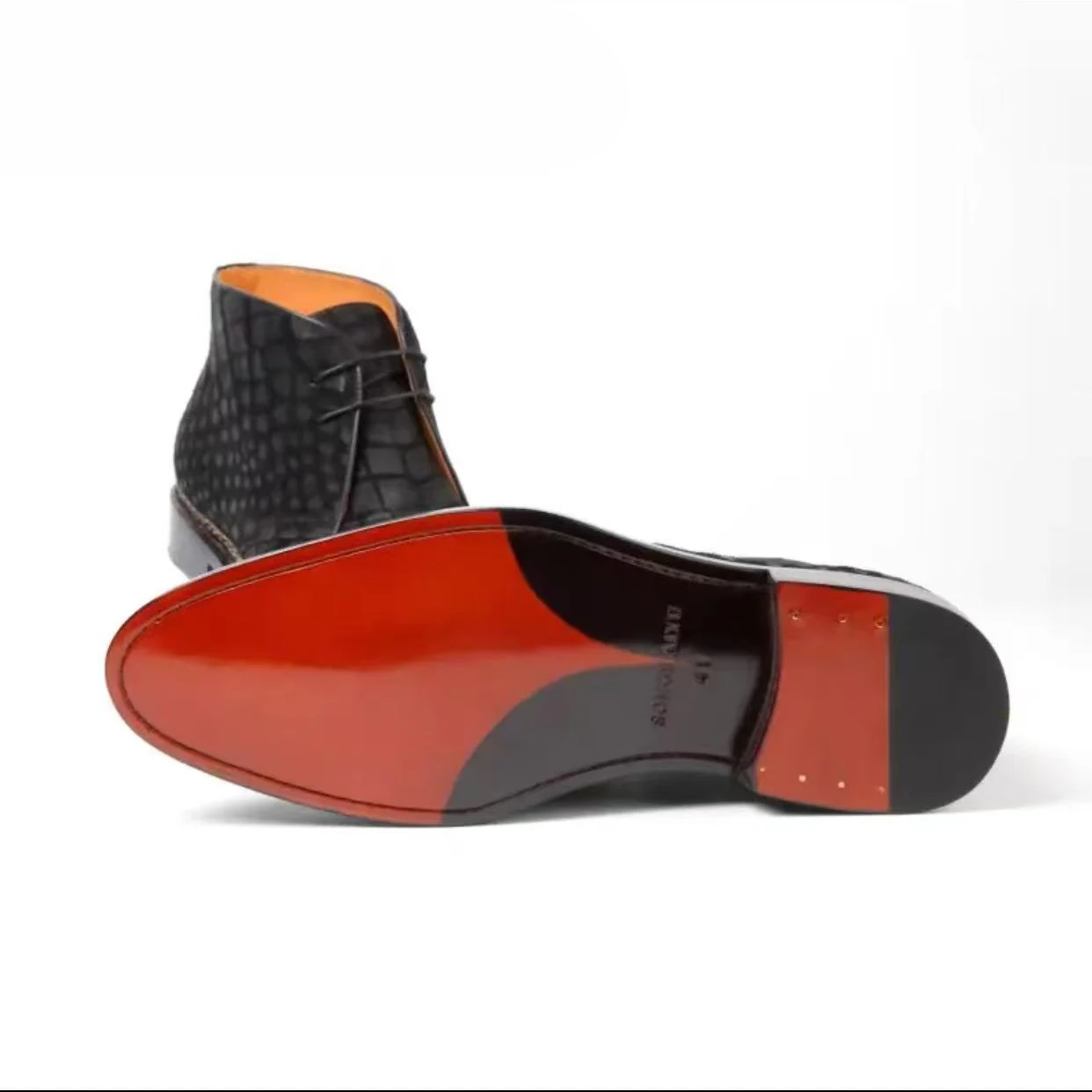 Chue neue Herrenschuhe, formelle Herrenschuhe, Hochzeits-, Business- und Büroschuhe, Stiefel für Herren, matte Krokodilschuhsohle. – Detail 4