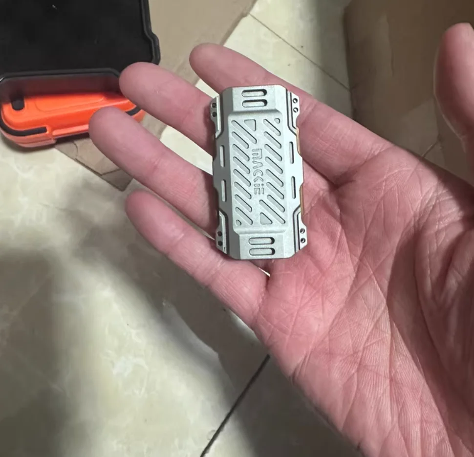 

Б/у EDC Mackie cp2 ti медный слайдер для непоседы Декомпрессионные игрушки