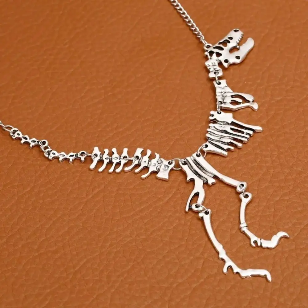 Tyrannosaurus Chain Choker Dinosaur Skeleton Necklace Dragon Necklace Exaggerated Goth Punk Fashion Hip Hop Dragon Necklace