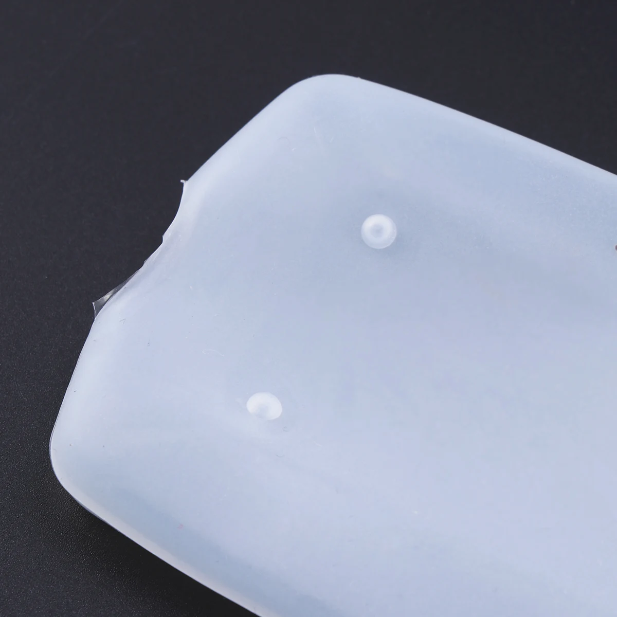 

Remote Protector Transparent Silicone Protective Cover Ergonomic Soft Flexible Fit Keeps Remote Clean Water Stain Resistant