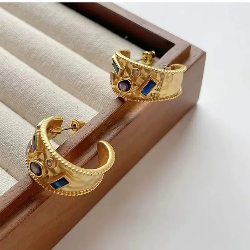 New Chinese stud earrings S925 silver needle French niche retro color earrings medium ancient style advanced sense ear bone