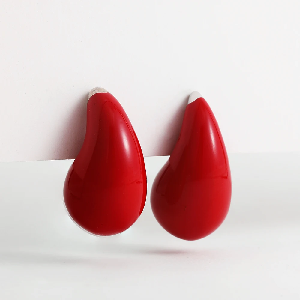 Vintage Metal Hollow Water Droplet Red Enamel Earrings for Women Girls Tear Drop Shaped Fashion Jewelry Popular Accessories