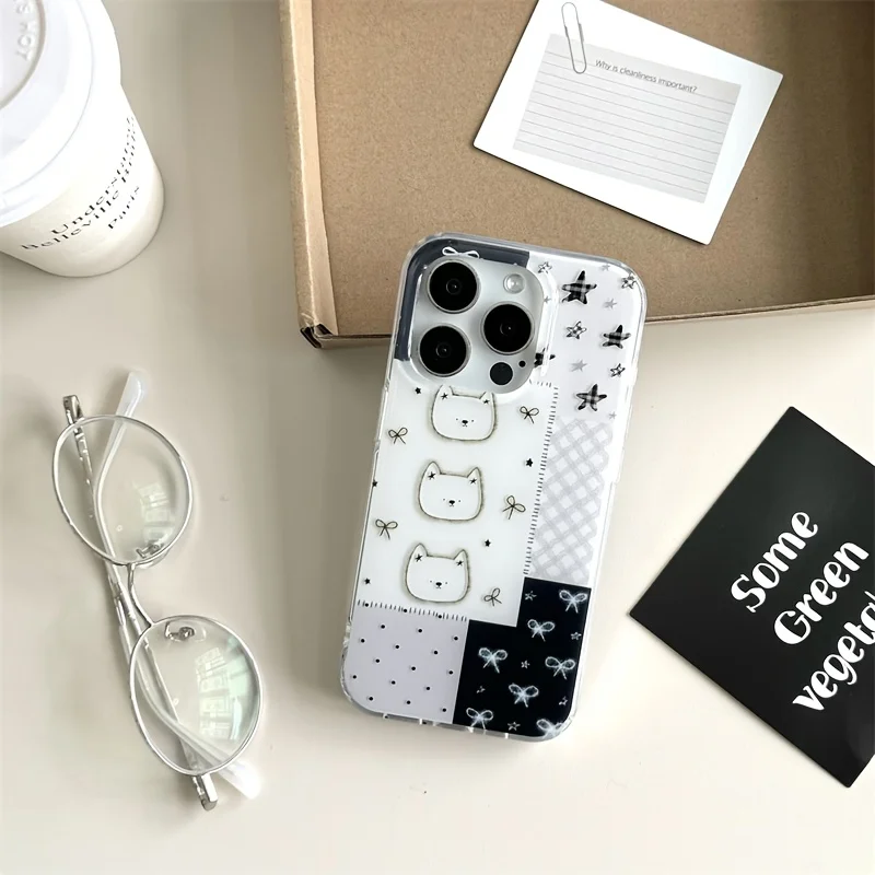 Coque de téléphone ours à pois avec nœud papillon, étui pour iPhone 17 16e 16 15 14 13 12 11 Pro Max X Xs XR XSMax 8 7 6 6s Air Plus, Texture plume