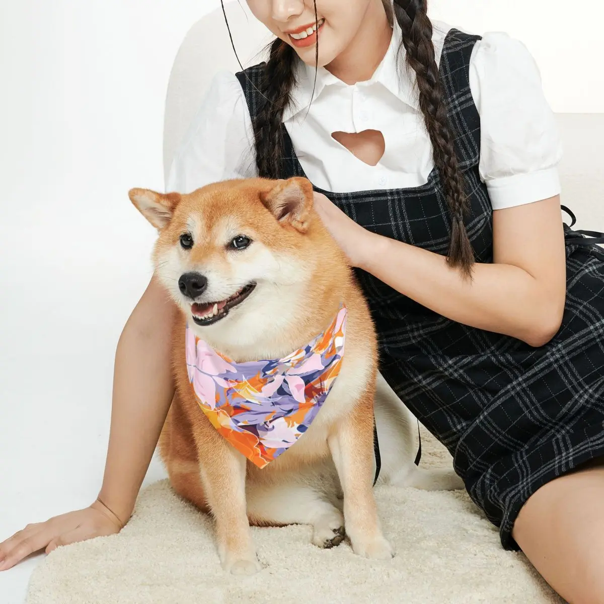 Hermosas flores Bandana para perros al aire libre Baberos para perros bufanda para festivales pañuelo de algodón para cachorros accesorios para perros de verano suministros para mascotas