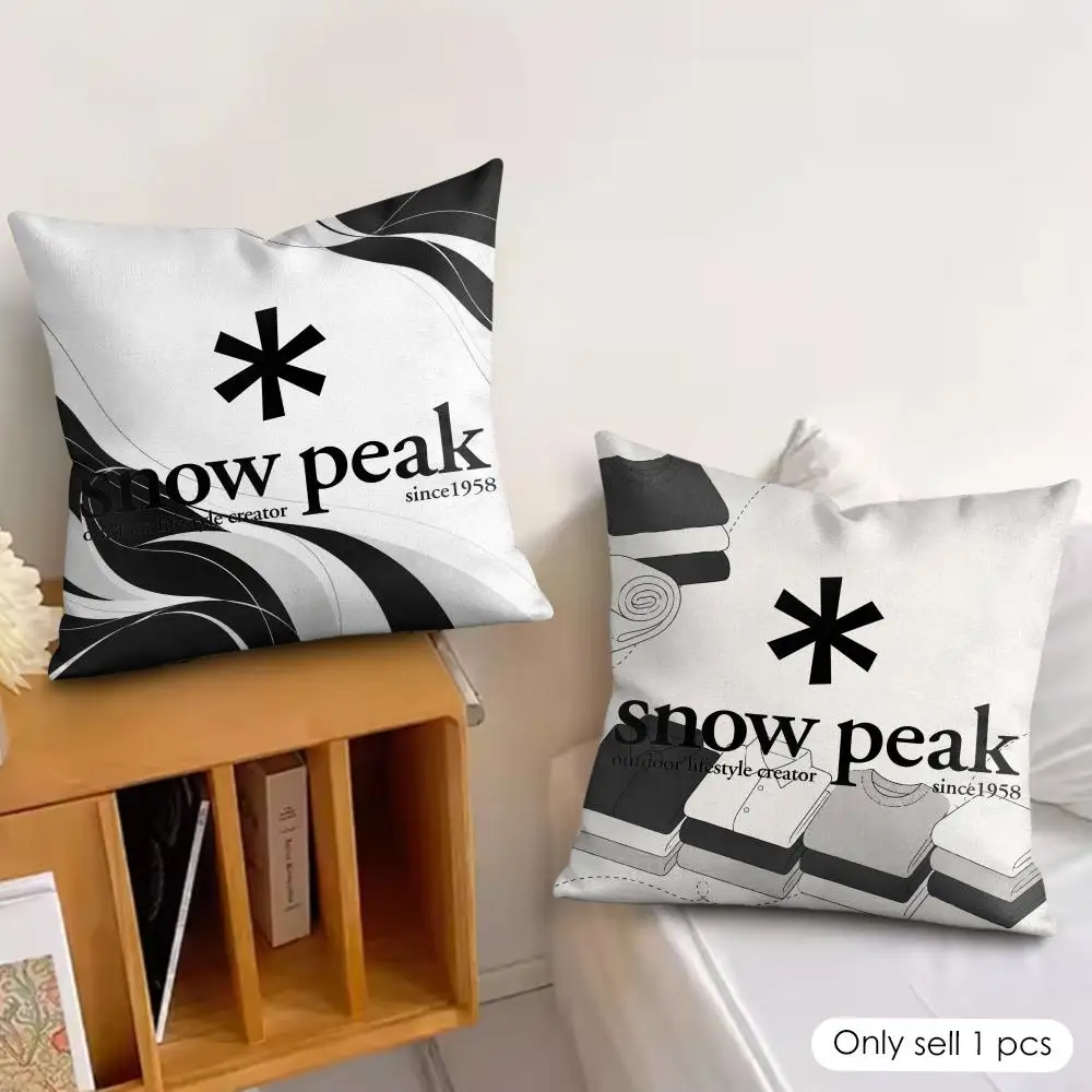 Fashion S-Snow P-Peak Logo Cushion Cover Wrinkle-Resistant Short Plush Pillow Case Breathable Machine-Washable