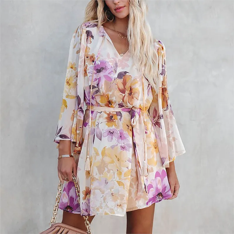 

2025 New Women's Fashion Fragmented Flower V-Neck Long Sleeve Open Back Lace up Casual Dress
