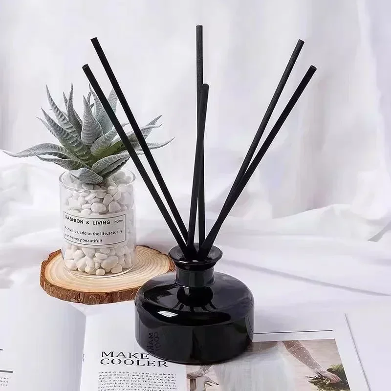 100/200pcs Aromatherapy Sticks, Diffuser Sticks, Black Pink Fragrance Diffusing Strips, Long-lasting, for Indoor Use in Bathroom