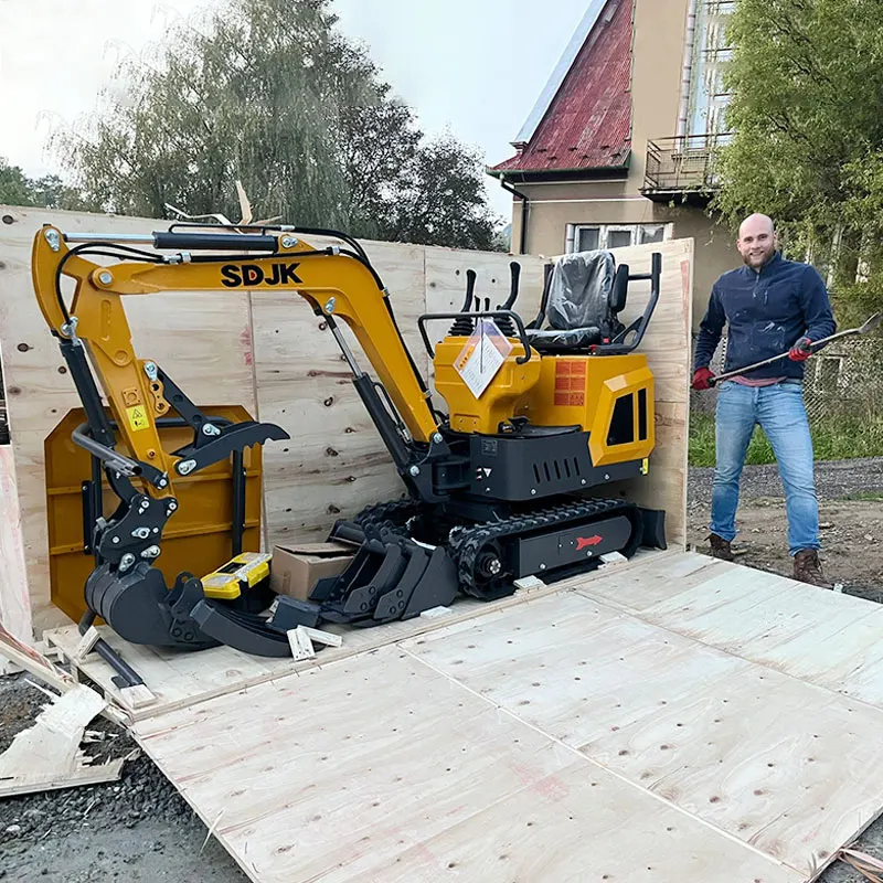 حفارة صغيرة رائجة البيع، حفار صغير مغلق متعدد الوظائف لزراعة الحدائق، تسليم مخصص وسريع