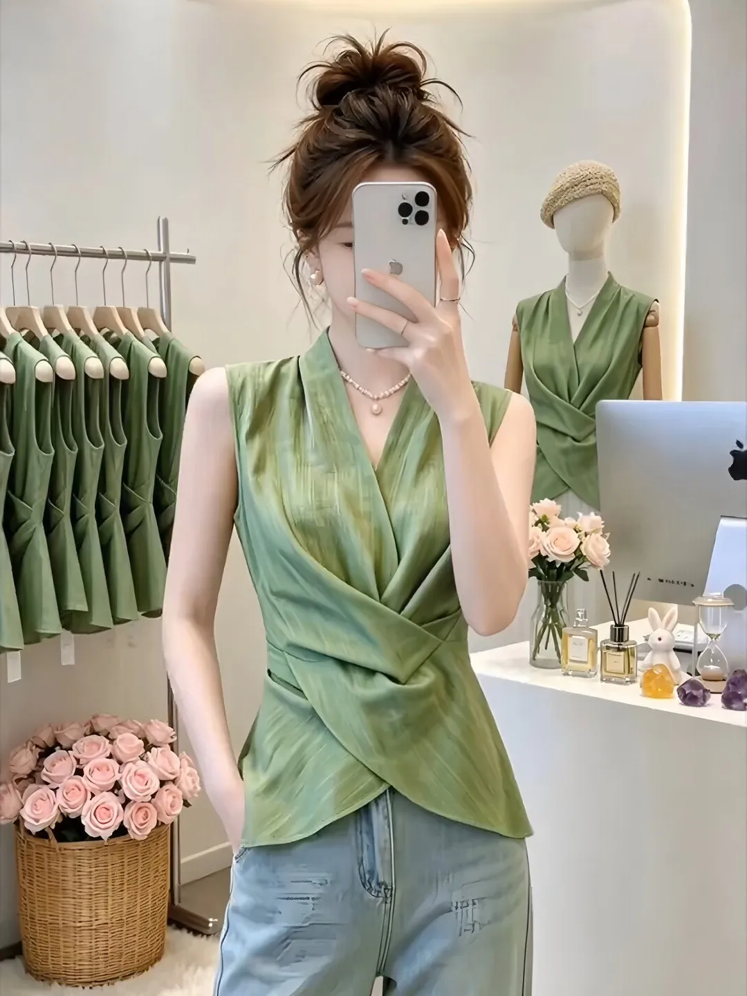 

Elegant V-neck Slim Fit Sleeveless Shirt Women's Green Top Citywalk Summer New Arrival Fashionable Casual Wear