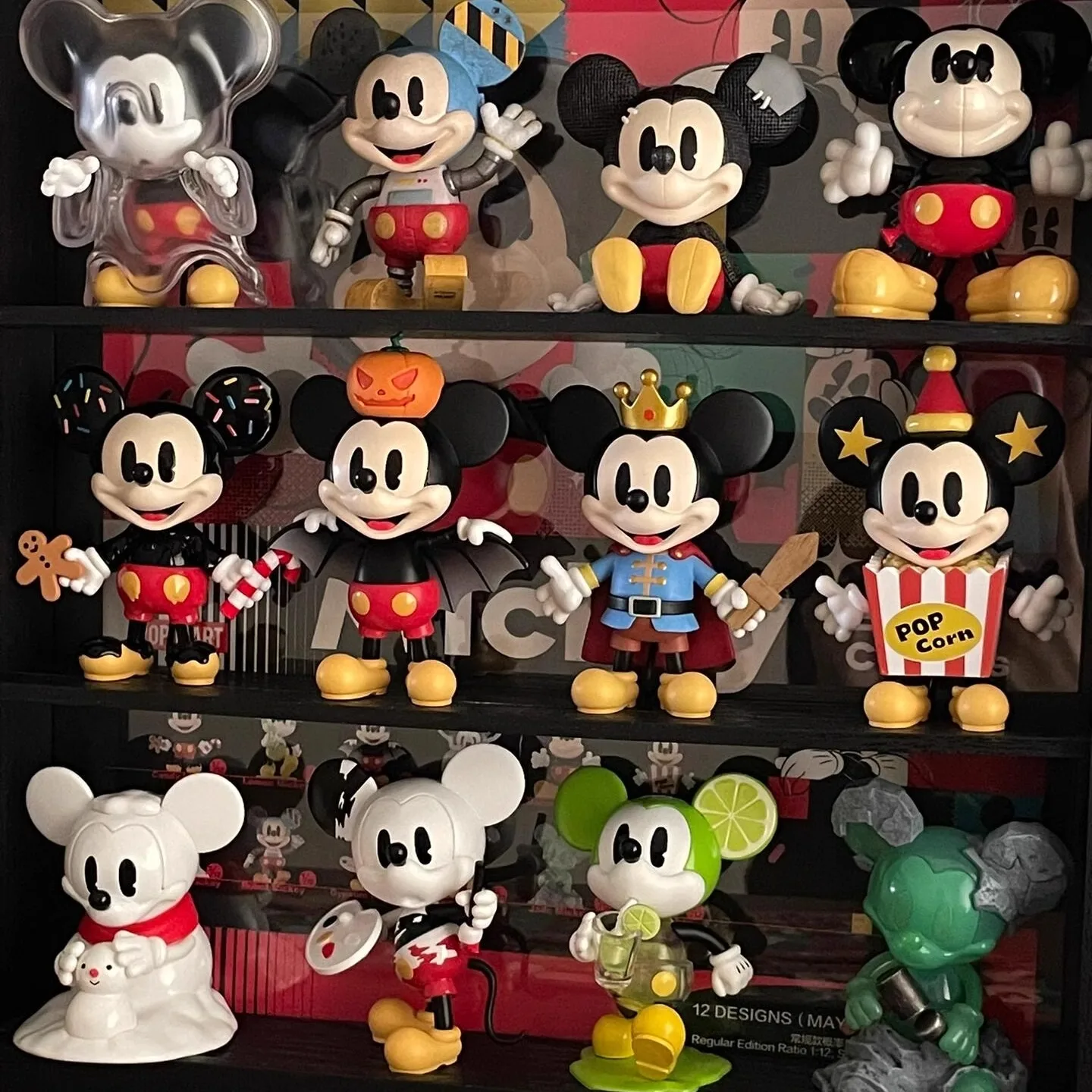

Disney Mickey Children's Heart Unbounded Series Figure Blind Box Toy Ornaments Gift