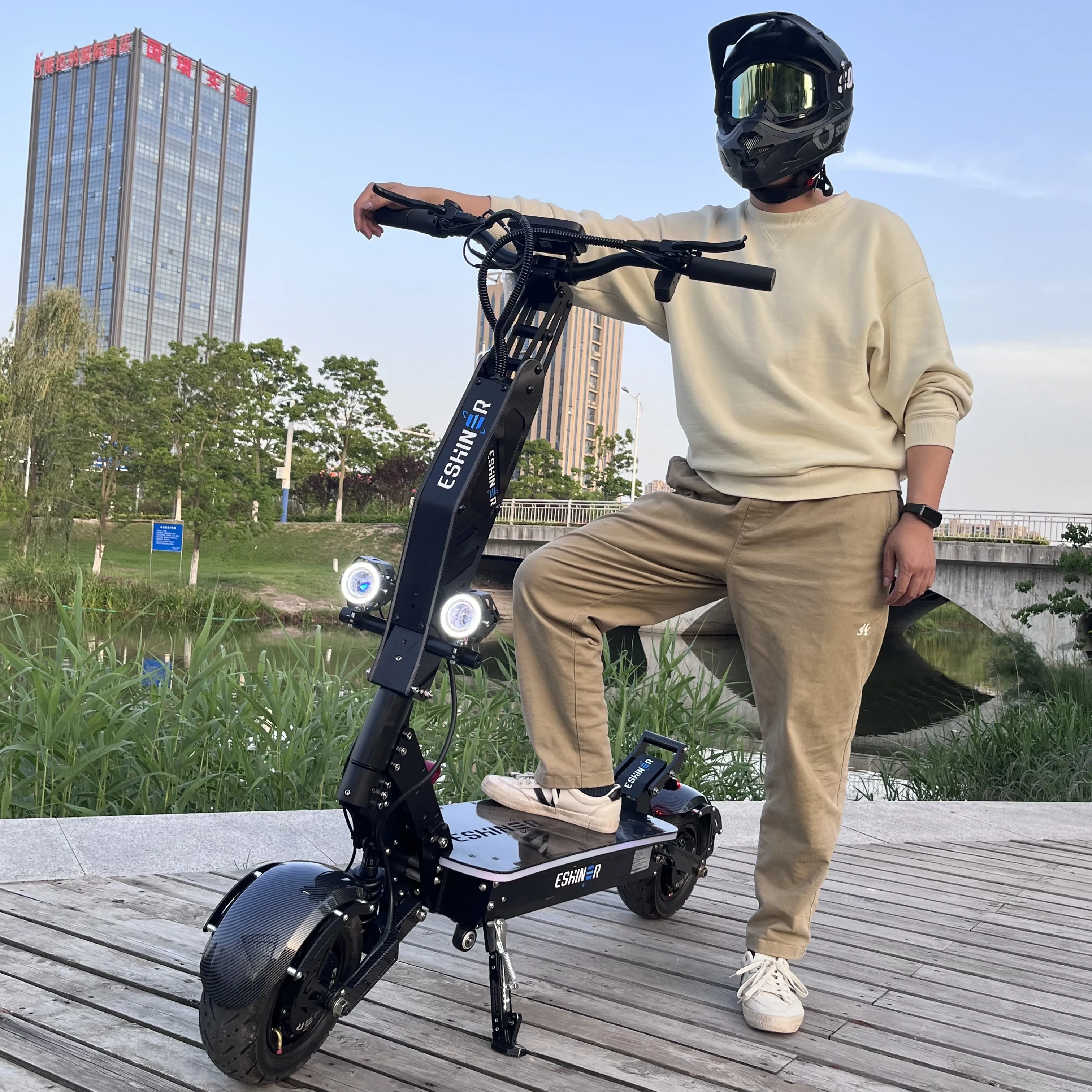 60V Dual Motor 8000W Electric Scooters High Speed NFC Password Power On EBS Lock App Setting Speed Limit E-Scooter For Aldutos