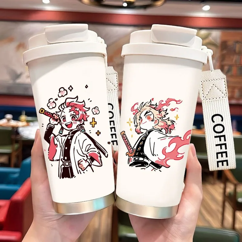 Caneca isolada Demon Slayer Cartoon Anime Agatsuma Zenitsu Kochou Shinobu para homens e mulheres, copo de palha elegante de grande capacidade