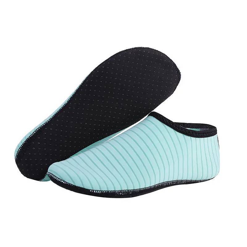 Factory Direct Supply Adult Children Soft Sole USA Flag Non-slip Beach Water Socks Swim Snorkeling Quick-dry Diving Shoes