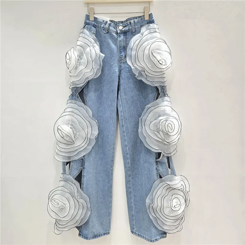 Jeans mit großem Blütenblatt-Hohldesign auf der Seite, Damen-Frühlings- und Sommerneue, hoch taillierte, lockere und dünne, vielseitige Hose mit weitem Bein
