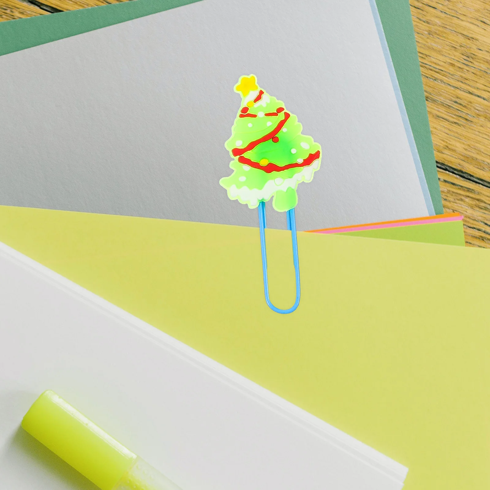 24 قطعة من مشابك ورق عيد الميلاد الإشارات المرجعية مقاطع PVC الإبداعية لمكتب المدرسة وثيقة ورقة المشبك لطيف عطلة الديكور