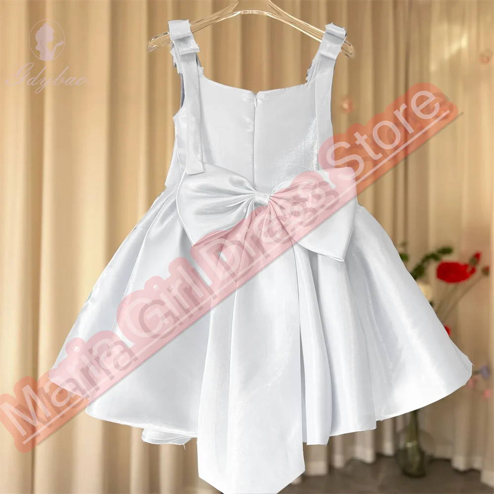 

Elegant White Satin Girl Dress Square Collar With Bow For Kids Birthday First Birthday Communion Party Pageant Prom